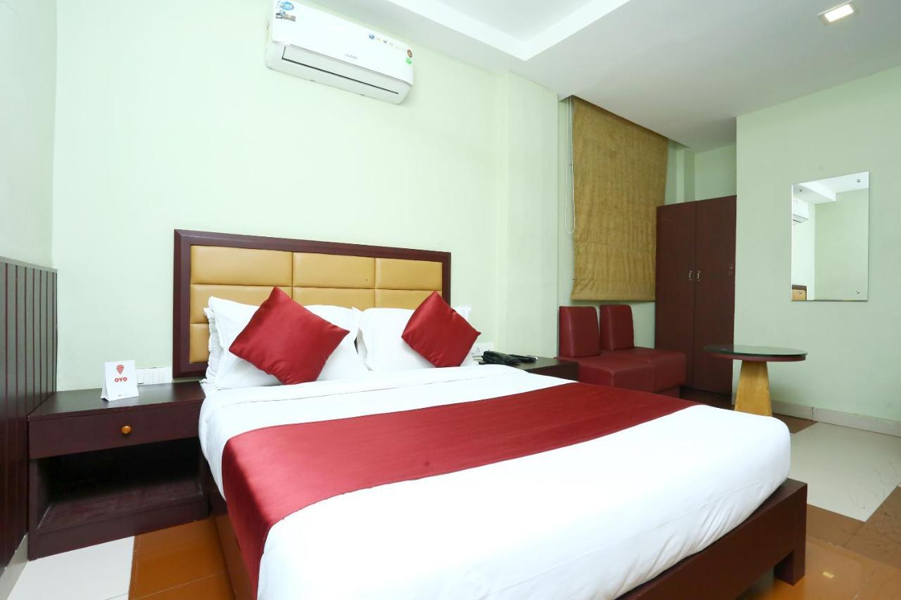 Hôtel Oyo 15190 Select Residency à Kozhikode Extérieur photo